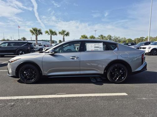 2025 Kia K4 GT-Line Turbo