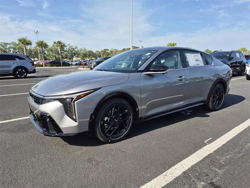 2025 Kia K4 GT-Line Turbo