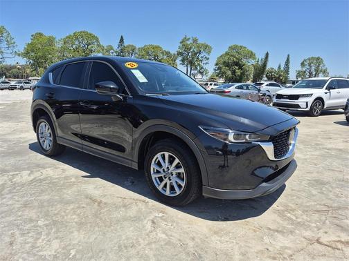 2023 Mazda CX-5 2.5 S Preferred Package