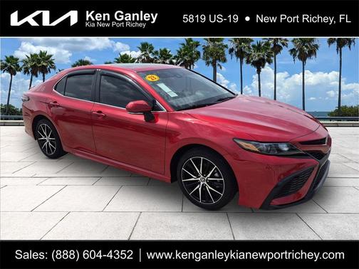 2023 Toyota Camry SE