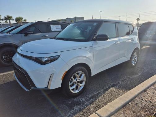 2024 Kia Soul S