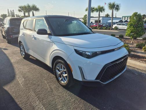2024 Kia Soul S