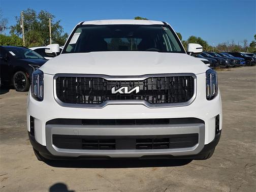 2025 Kia Telluride LX