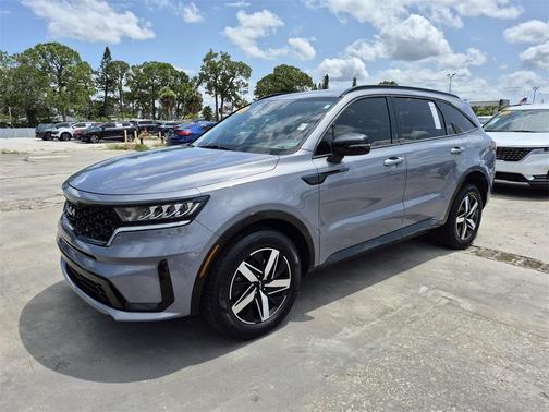 2022 Kia Sorento S