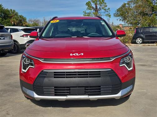 2023 Kia Niro EX