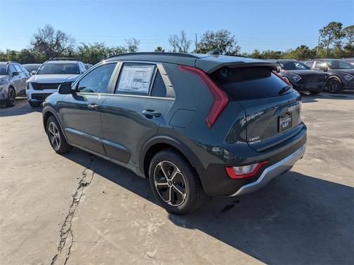 2025 Kia Niro EX