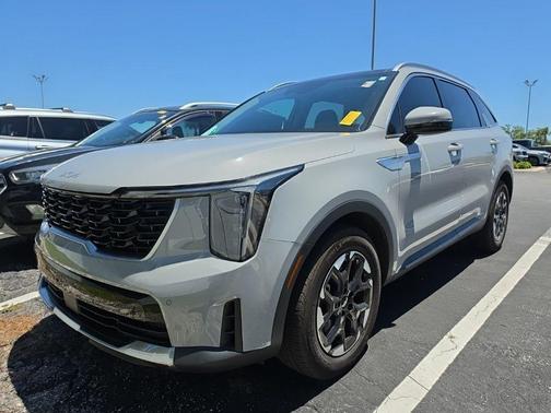 Wolf Gray 2025 Kia Sorento S