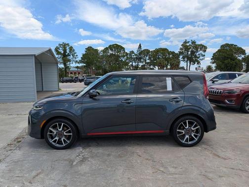Gravity Gray 2022 Kia Soul Turbo