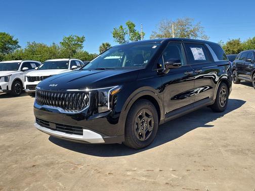 2026 Kia Carnival LXS