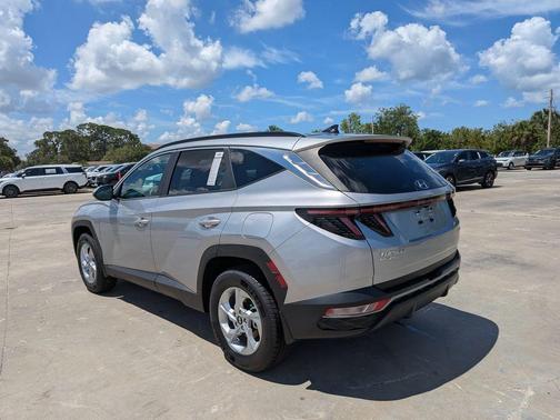 Shimmering Silver 2022 Hyundai TUCSON SEL
