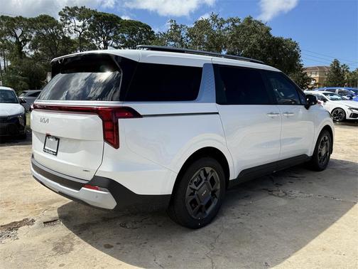 2026 Kia Carnival Hybrid EX