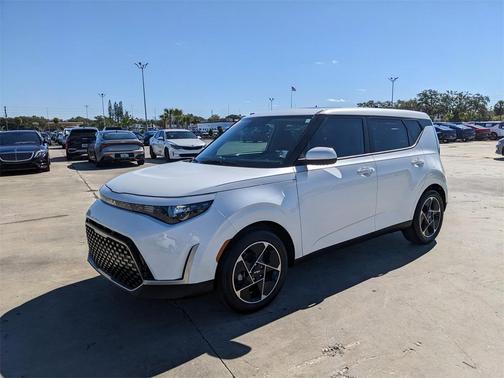 2023 Kia Soul EX