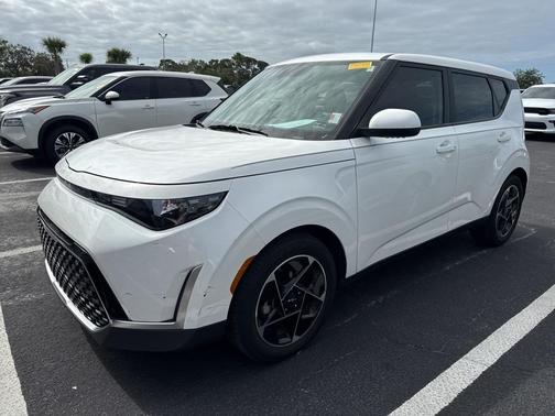 2023 Kia Soul EX