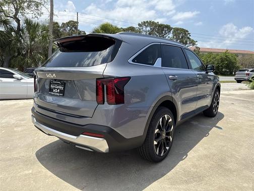 2025 Kia Sorento SX