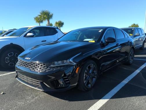 2022 Kia K5 EX