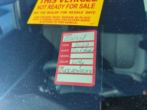 2022 Jeep Grand Cherokee Laredo