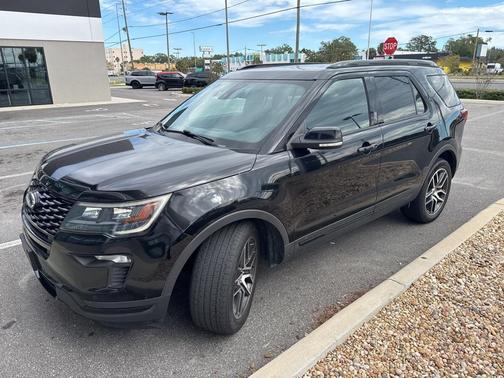 2018 Ford Explorer sport
