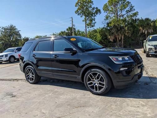 2018 Ford Explorer sport