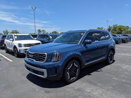2025 Kia Telluride S
