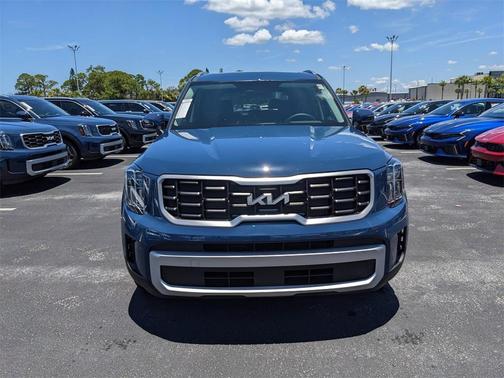 2025 Kia Telluride S