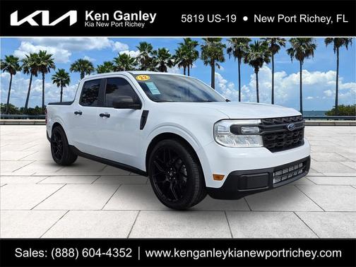 2022 Ford Maverick XL