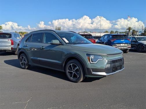 2025 Kia Niro EX