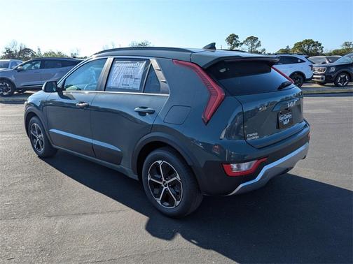 2025 Kia Niro EX