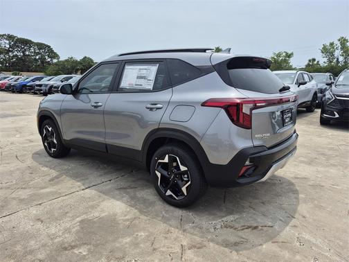 2025 Kia Seltos S