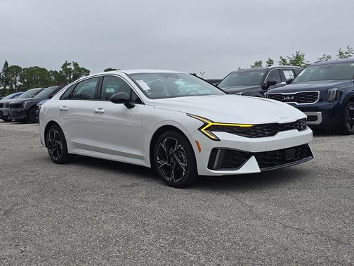 2026 Kia K5 GT-Line