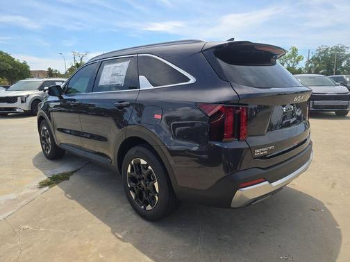 Metal 2026 Kia Sorento S