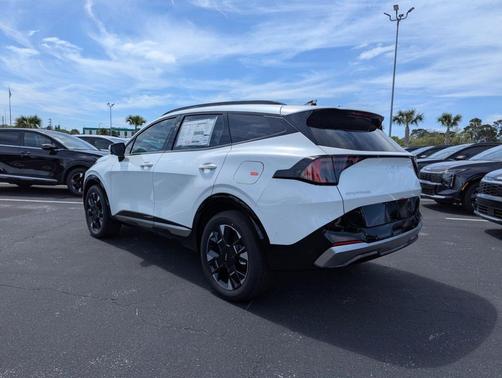 Snow White Pearl 2026 Kia Sportage Hybrid SX-Prestige