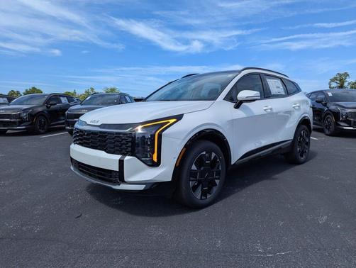 Snow White Pearl 2026 Kia Sportage Hybrid SX-Prestige