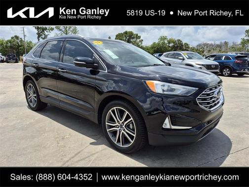 2019 Ford Edge Titanium