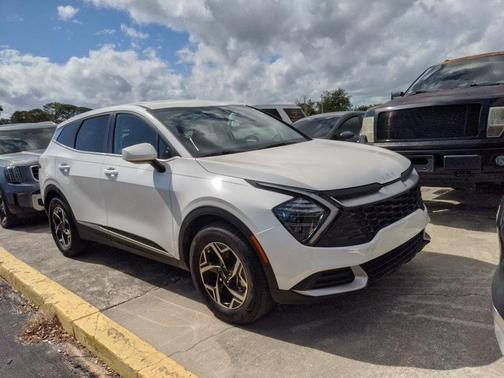 2025 Kia Sportage LX