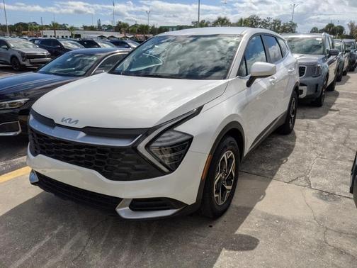 2025 Kia Sportage LX