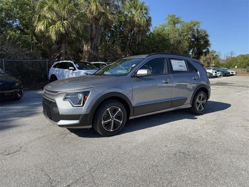 2025 Kia Niro EX