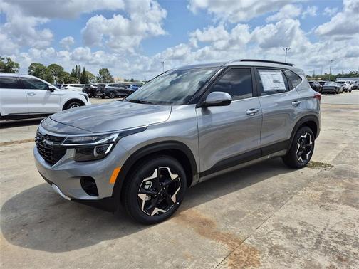 2025 Kia Seltos EX