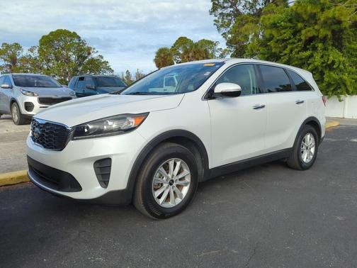 2019 Kia Sorento LX