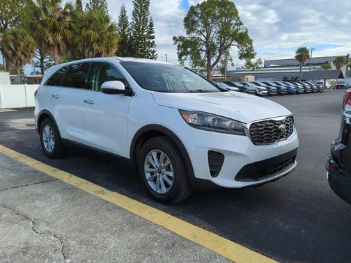 2019 Kia Sorento LX