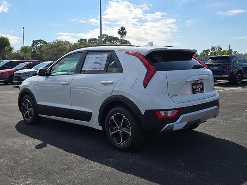 2025 Kia Niro Plug-In Hybrid EX