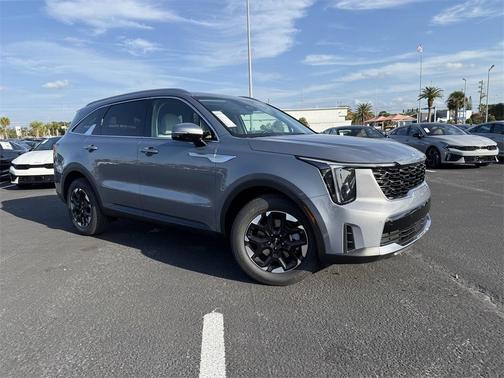 2025 Kia Sorento S