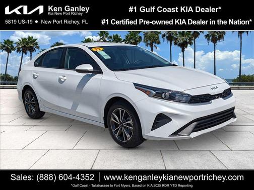 Snow White Pearl 2023 Kia Forte LXS