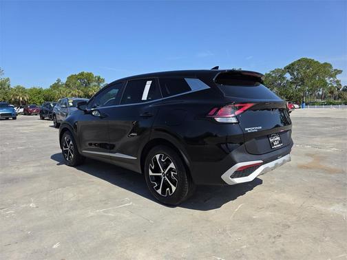 2025 Kia Sportage EX