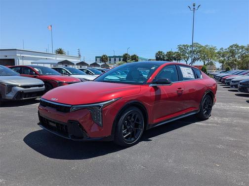 2025 Kia K4 GT-Line Turbo