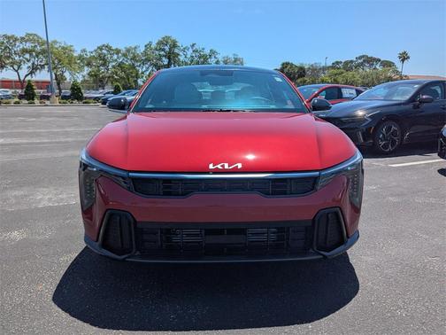 2025 Kia K4 GT-Line Turbo