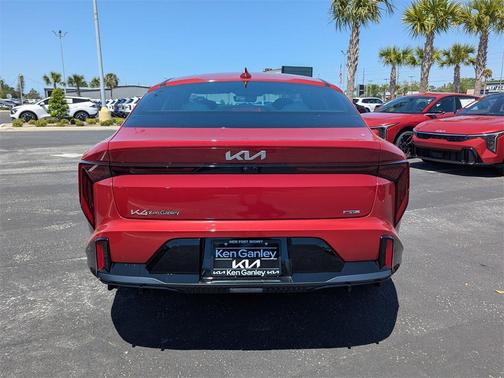 2025 Kia K4 GT-Line Turbo
