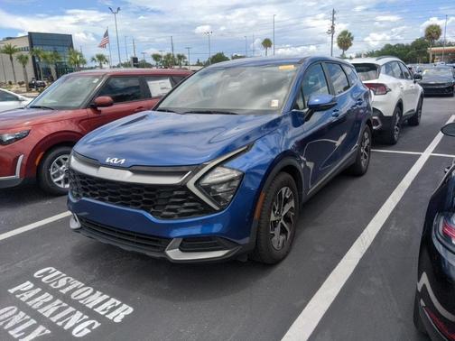 2023 Kia Sportage EX