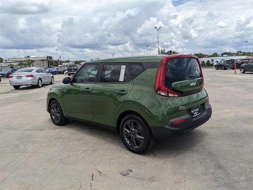 2022 Kia Soul EX