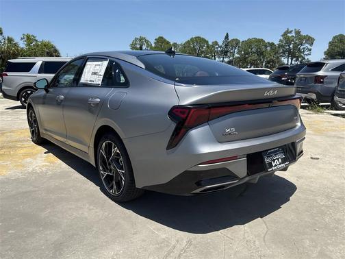 2025 Kia K5 GT-Line