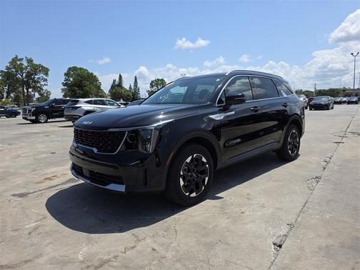 2024 Kia Sorento S